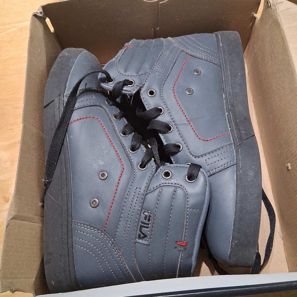 FILA Men's Gray High-Top Sneakers